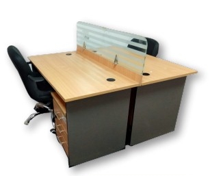 خلية عمل خشب MDF بفواصل زجاجيه(لوجو الشركه)×معدن بفواصل اماميه وجانبيه زجاج وحدة اداراج متحركة 3درج مقاس 100 سم × 60 سم المقاس والسعر للفرد.